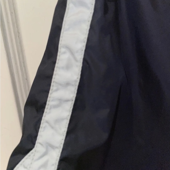 Swim beach a pair of Prada navy boy trunks size 46 small Italy nylon - Picture 5 of 5